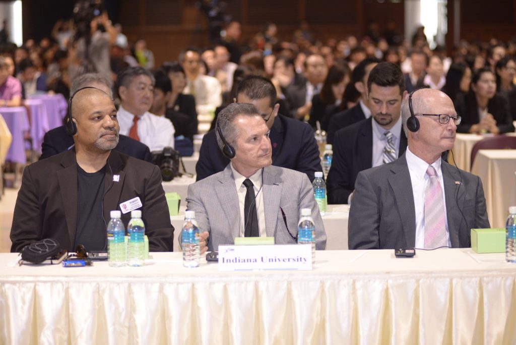 590331 02 11zon งานประชุมวิชาการระดับชาติ เนื่องในโอกาสครบรอบ 50 ปี นิด้า