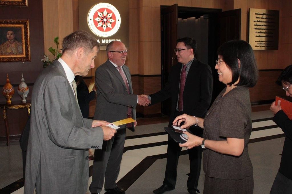 เอกอัครราชทูตแห่งราชอาณาจักรเบลเยี่ยมเยือนสถาบัน