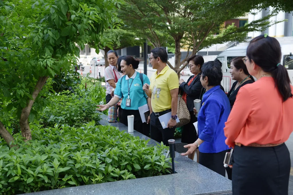 สำนักสิ่งแวดล้อม เยี่ยมชมสถาบัน