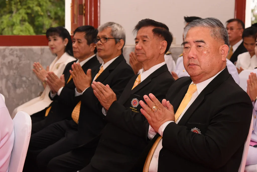 611109 05 พิธีถวายผ้าพระกฐินพระราชทาน ประจำปี 2561