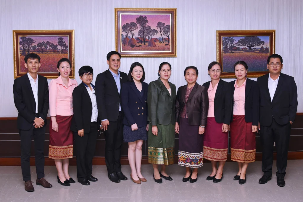 611129oia 03 Banking Institute, Bank of Lao PDR. (BI) เยือนสถาบัน
