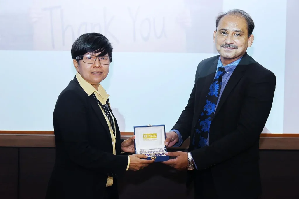 ฝึกอบรมเชิงปฏิบัติ “Job Search and Interview Skills”