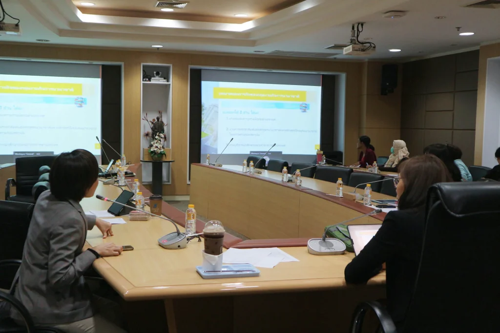 631005 05 OIA แนะนำภารกิจงานด้านต่างประเทศให้กับคณะบริหารธุรกิจ