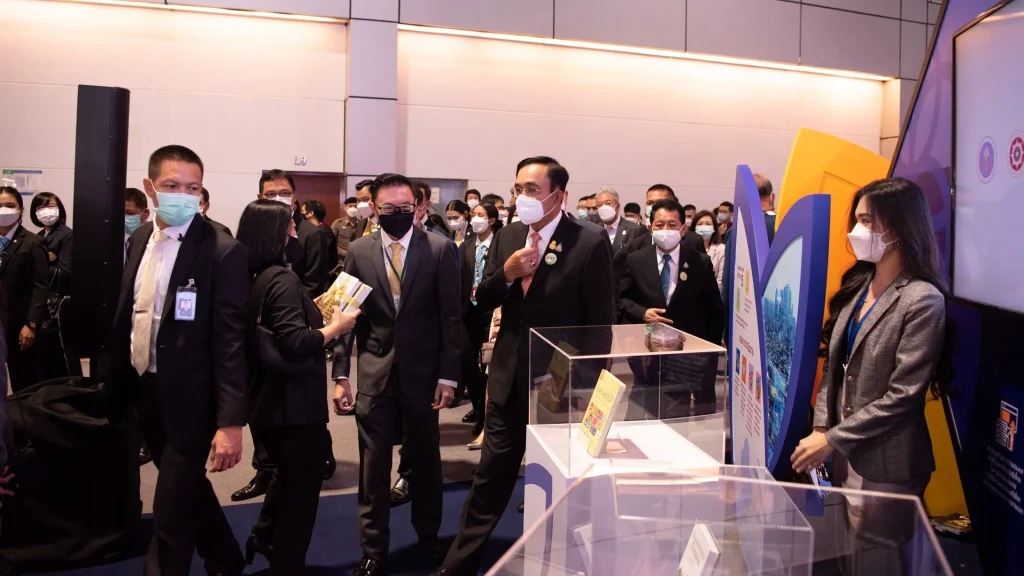 ร่วมพิธีเปิดมหกรรมวิทยาศาสตร์และเทคโนโลยีแห่งชาติ ประจำปี 2564 “ศิลปะ วิทยาศาสตร์ และเศรษฐกิจสร้างสรรค์”