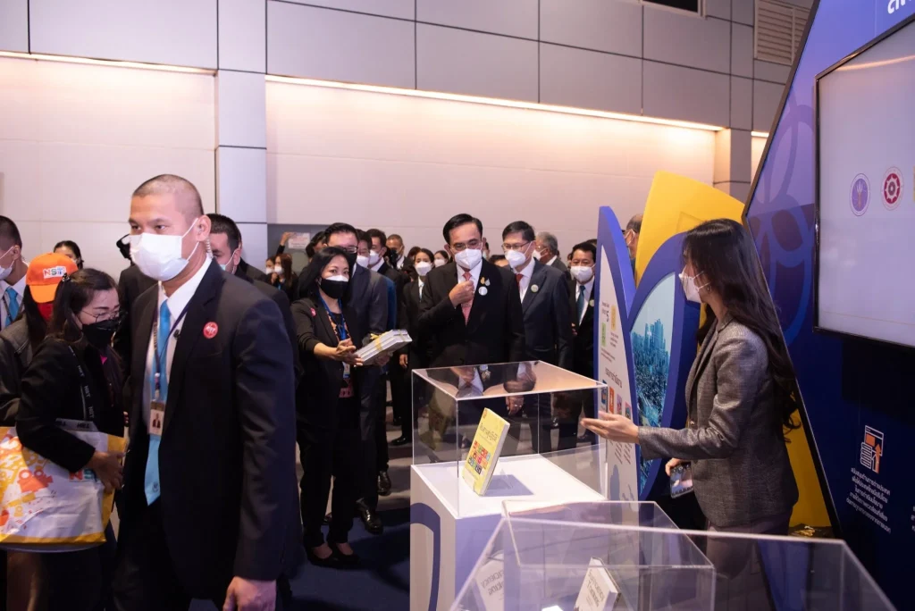 ร่วมพิธีเปิดมหกรรมวิทยาศาสตร์และเทคโนโลยีแห่งชาติ ประจำปี 2564 “ศิลปะ วิทยาศาสตร์ และเศรษฐกิจสร้างสรรค์”