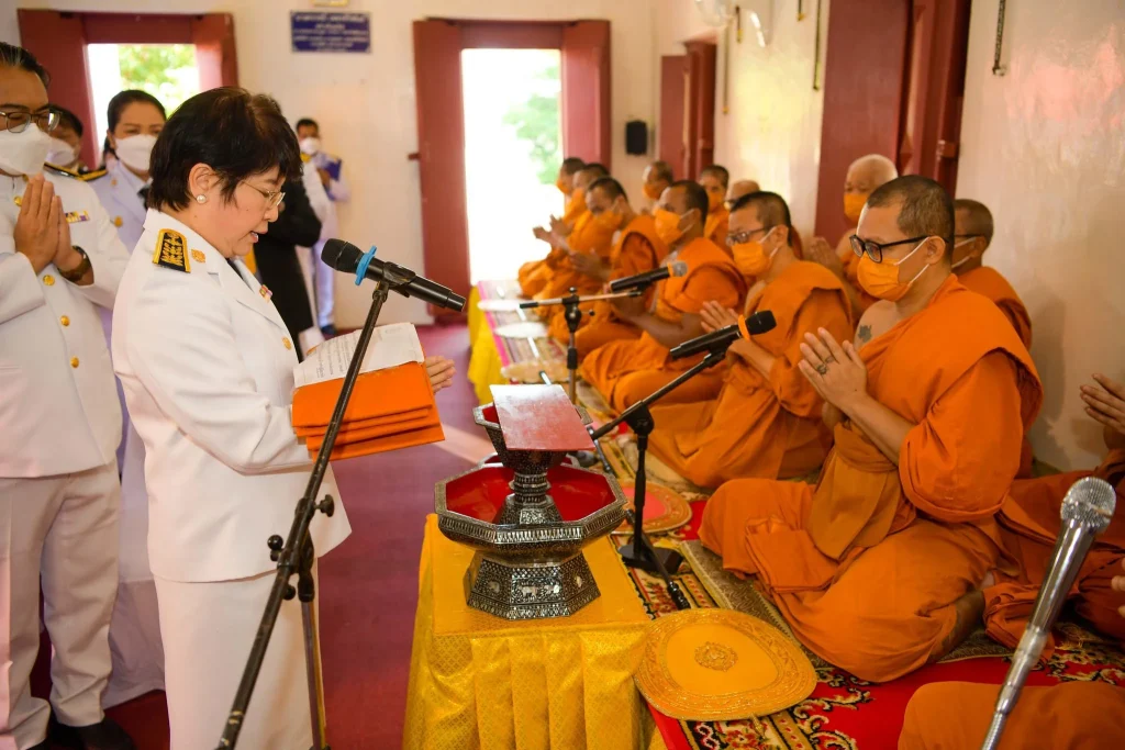 พิธีถวายผ้าพระกฐินพระราชทาน ประจำปี 2565