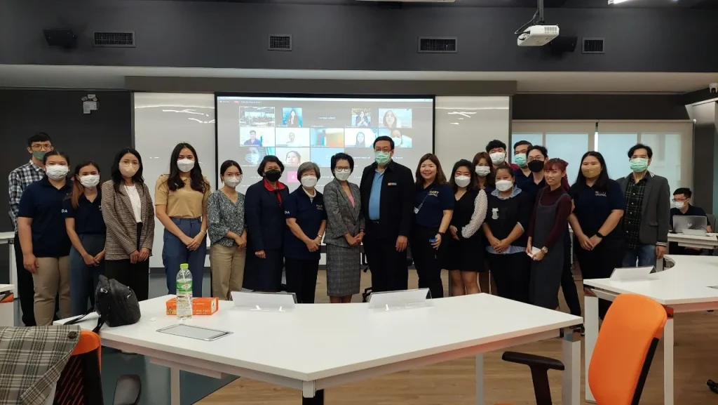 651124Gateway 12 Gateway to Health, Aging, and Retirement Data in Thailand