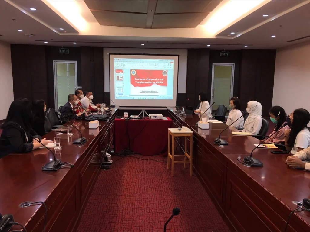 ผู้แทนจาก Universitas Airlangga (UNAIR) สาธารณรัฐอินโดนีเซีย เยือนสถาบัน