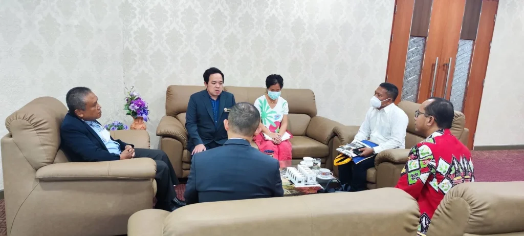 ผู้แทนจาก Universitas Airlangga (UNAIR) สาธารณรัฐอินโดนีเซีย เยือนสถาบัน