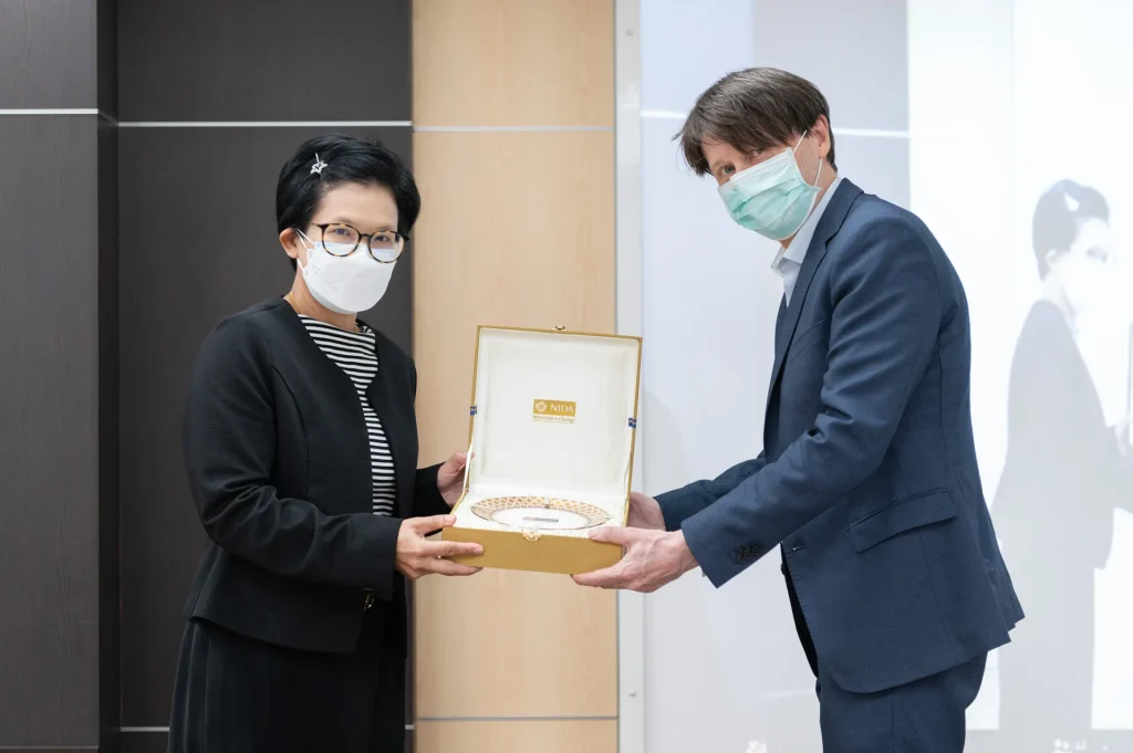 Linking the Happiness Index to the Better Life Index to Realise impact for the Sustainable Development Goals