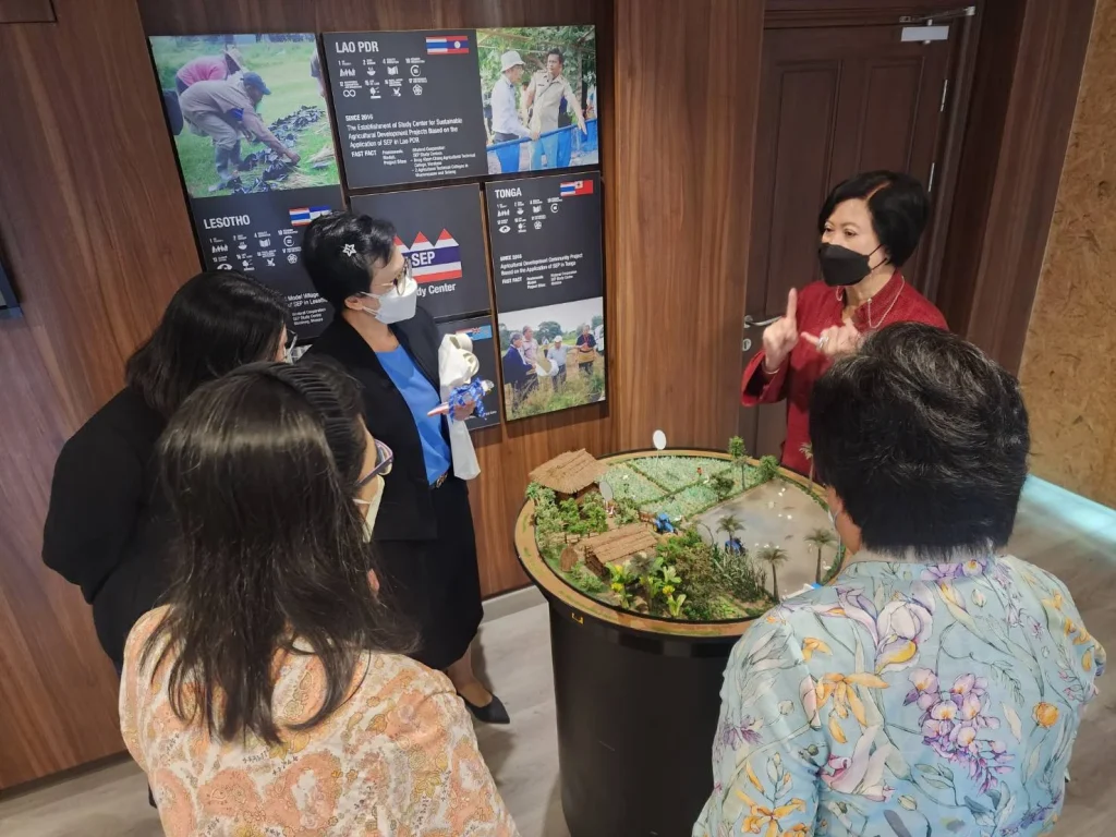 ผู้บริหารสถาบันเยือนกรมความร่วมมือระหว่างประเทศ (TICA)