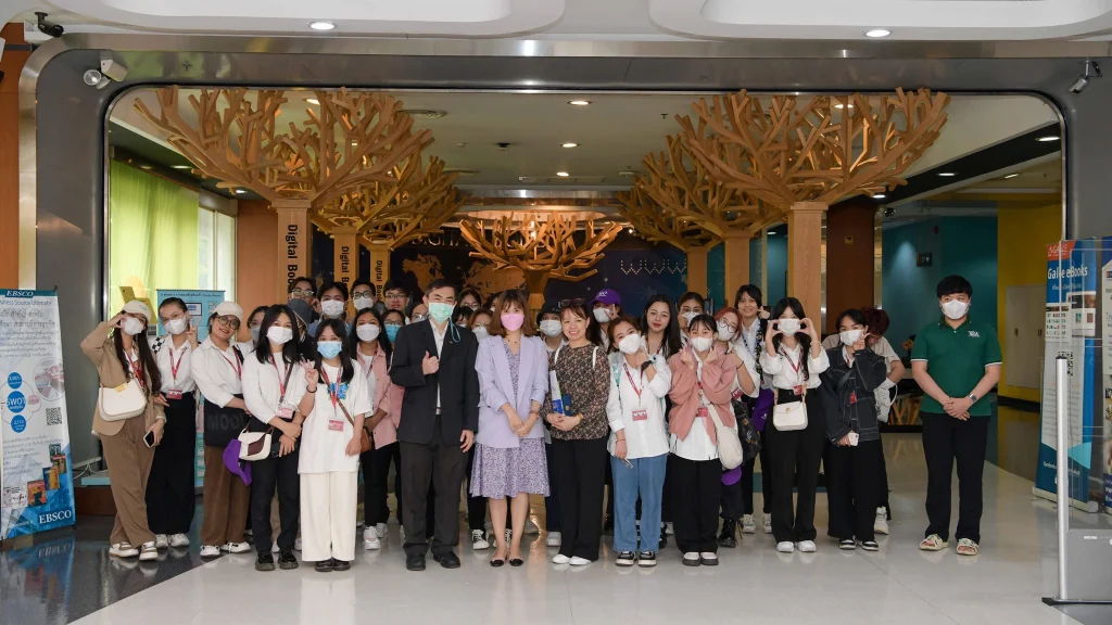 คณะจาก Yersin University (Yersin) เยือนสถาบัน