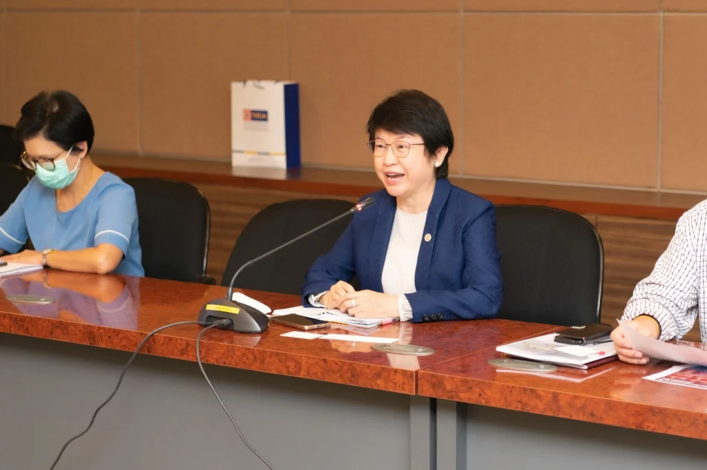 660224poll 01 scaled สำนักงานเศรษฐกิจและวัฒนธรรมไทเป ประจำประเทศไทย คณะศึกษาดูงานนิด้าโพล