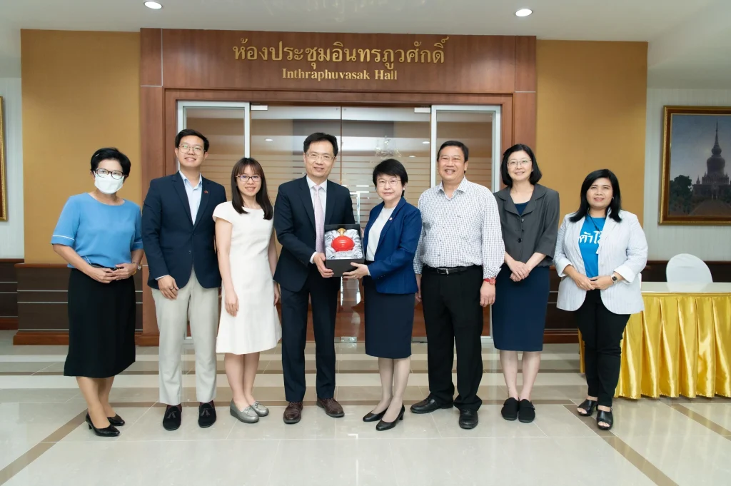 660224poll 09 scaled สำนักงานเศรษฐกิจและวัฒนธรรมไทเป ประจำประเทศไทย คณะศึกษาดูงานนิด้าโพล
