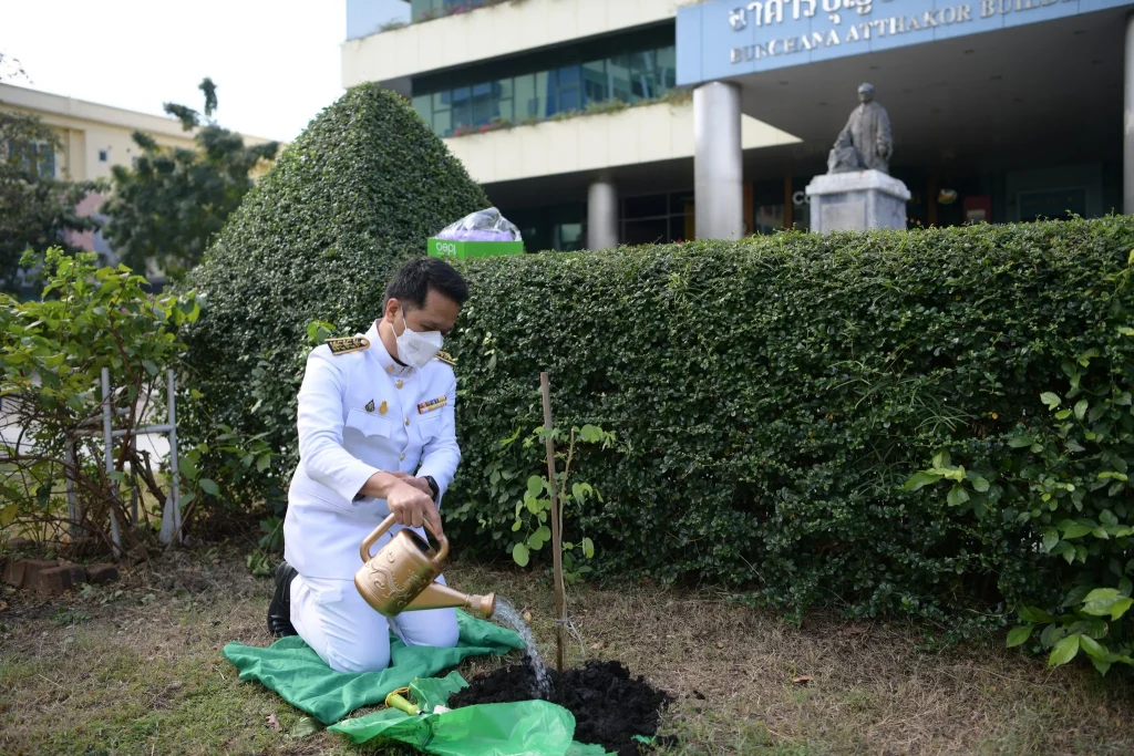 NIDA ร่วมกิจกรรมเนื่องในวันคล้ายวันพระบรมราชสมภพฯ