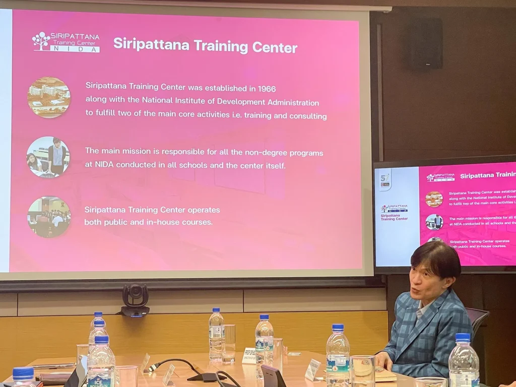 NIDA เยือน Singapore Management University (SMU) สาธารณรัฐสิงคโปร์