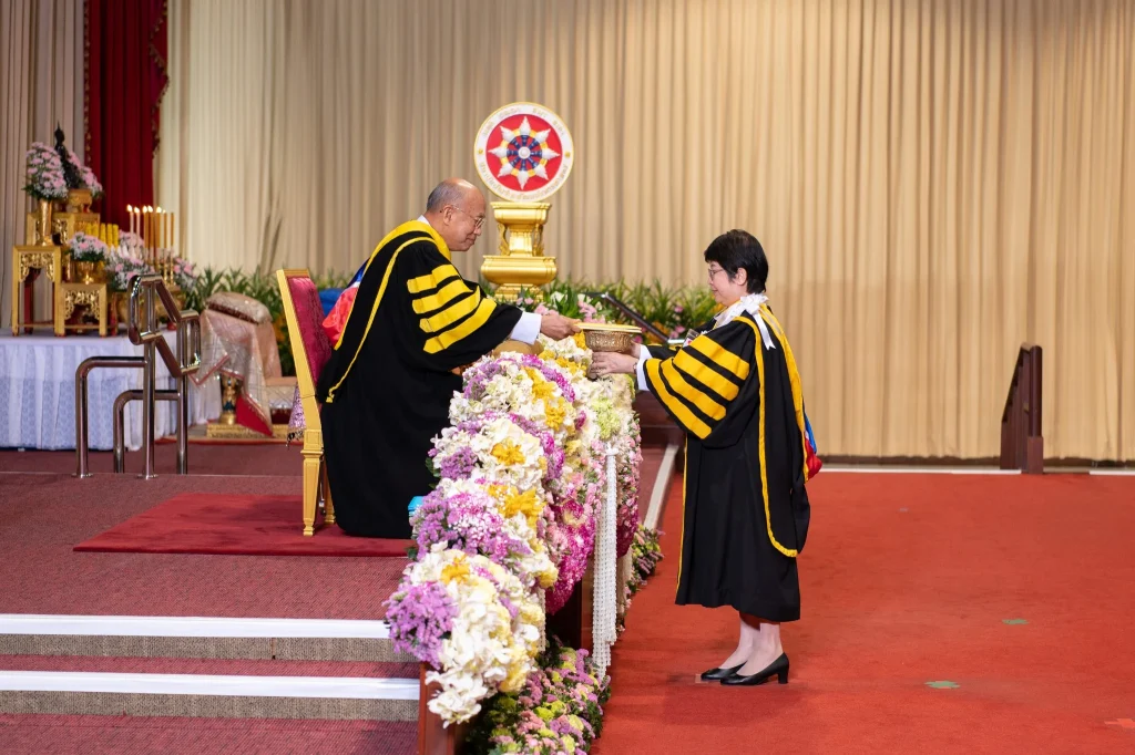 พิธีพระราชทานปริญญาบัตร สถาบันบัณฑิตพัฒนบริหารศาสตร์ ครั้งที่ 43 : 13 กุมภาพันธ์ 2566