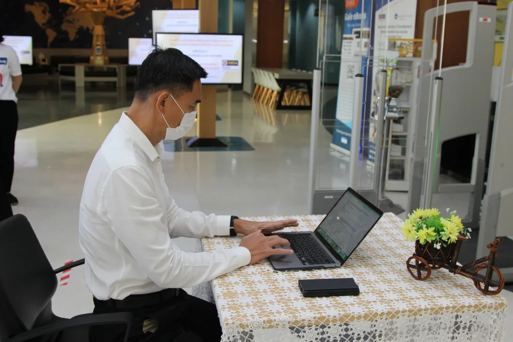 in news04 02 สำนักบรรณสารการพัฒนา นิด้า ยื่นขอรับรองมาตรฐานสากล CoreTrustSeal