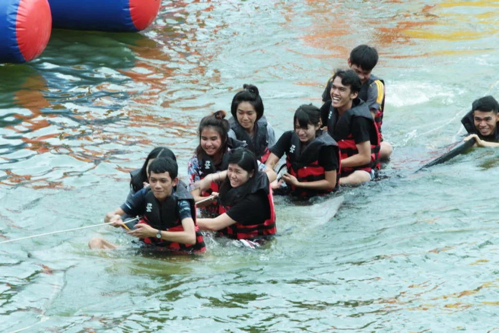 ค่ายนิด้าพัฒนาผู้นำ ครั้งที่ 3(ค่ายนิด้าพัฒนาผู้นำสู่อาเซียน)