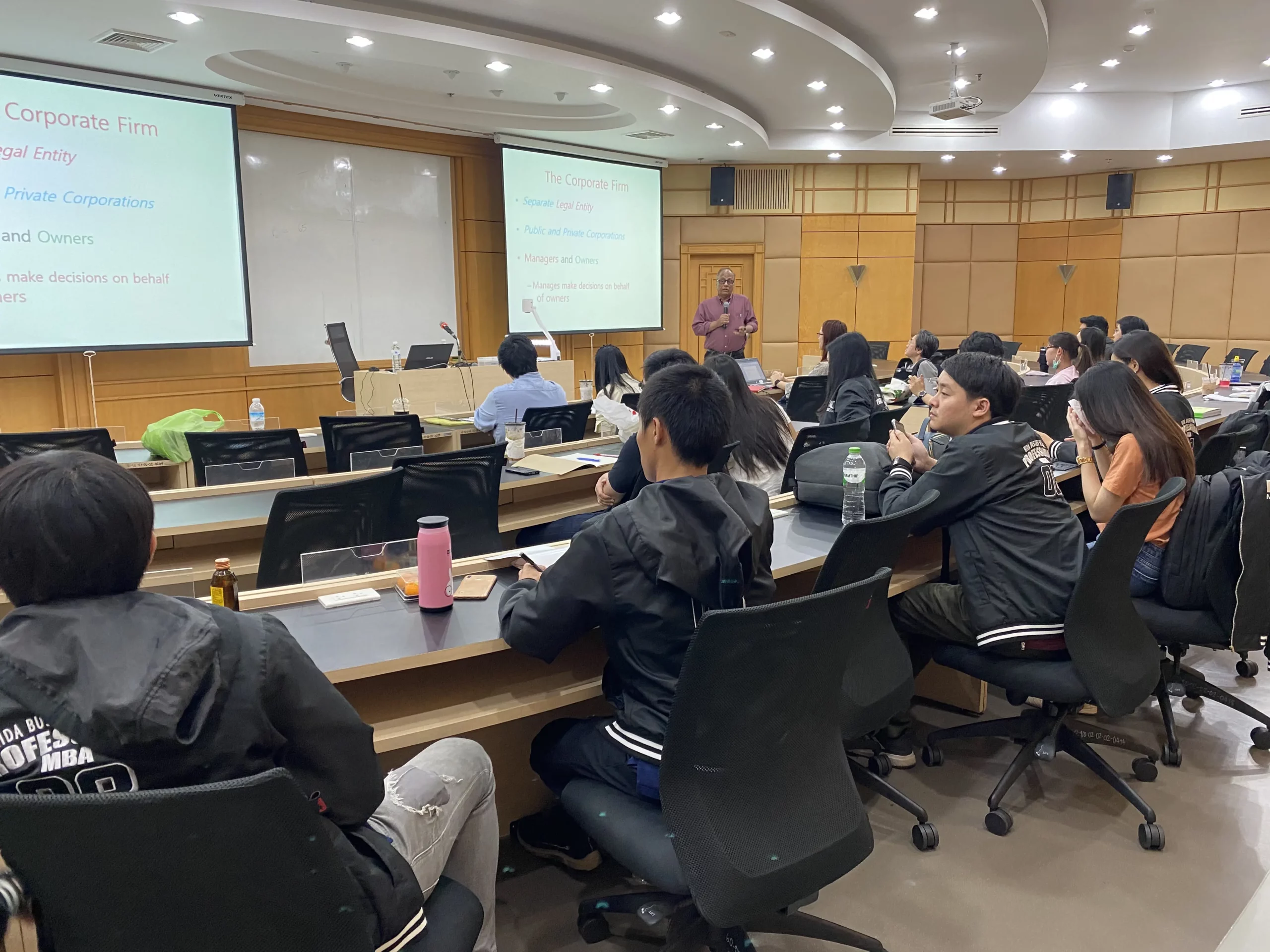 ph scaled Ph.D. in Business Administration (English)