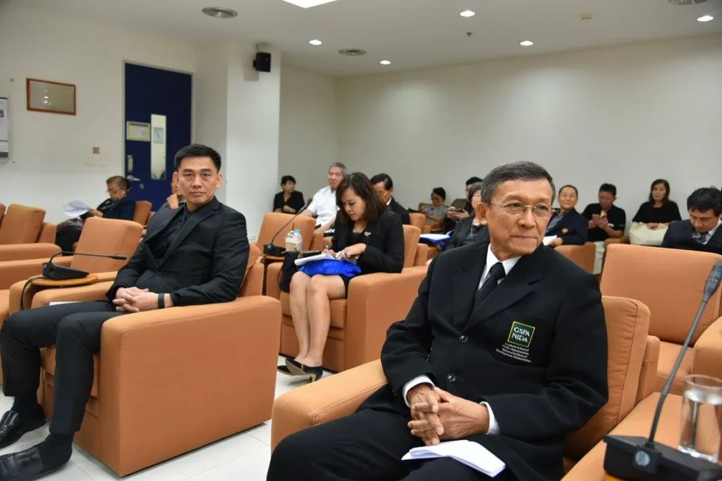 r7 1 ครบรอบ 40 ปี สภาคณาจารย์