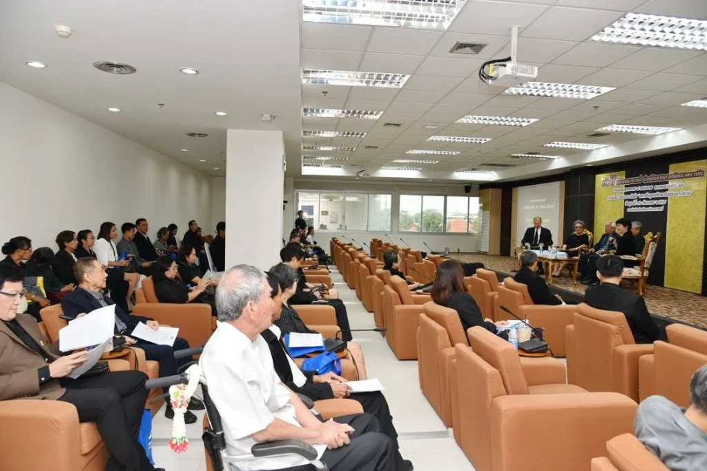 r8 1 ครบรอบ 40 ปี สภาคณาจารย์