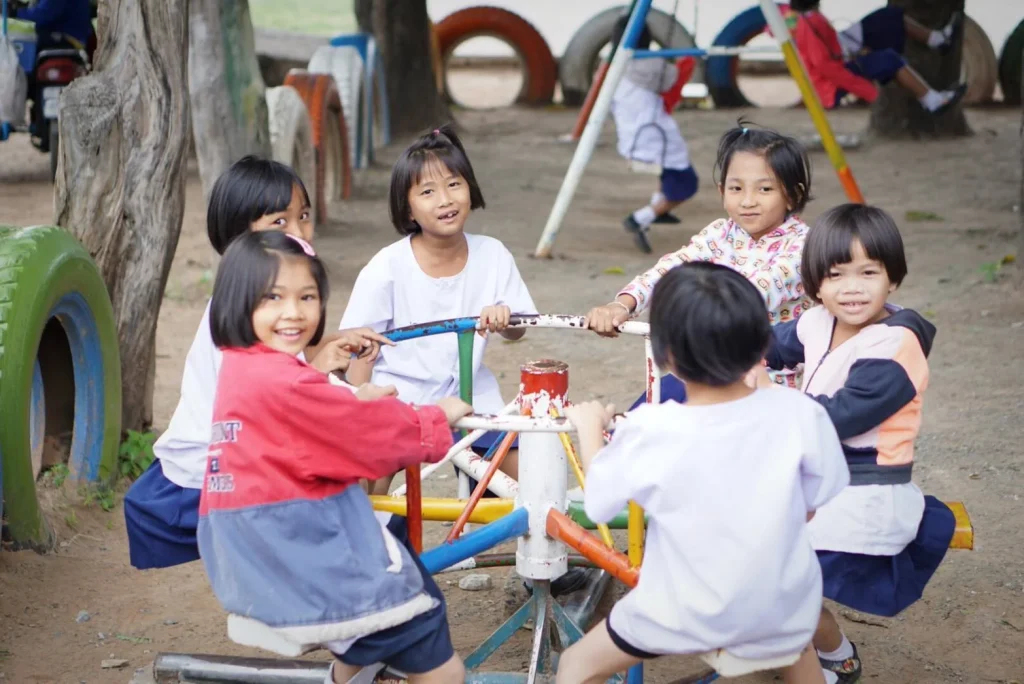 s4 อบรม “การรู้เท่าทันสื่อสังคมออนไลน์” โรงเรียนบ้านซับตะเคียน