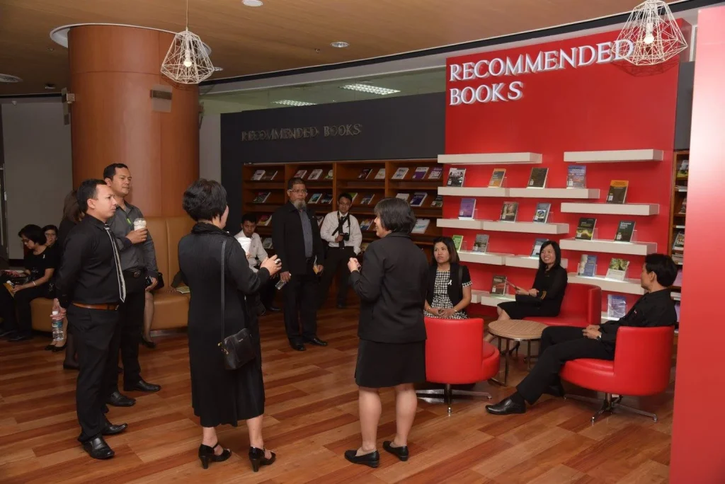 t13 NIDA ต้อนรับคณะศึกษาดูงานจาก ม.รภ.นครศรีธรรมราช