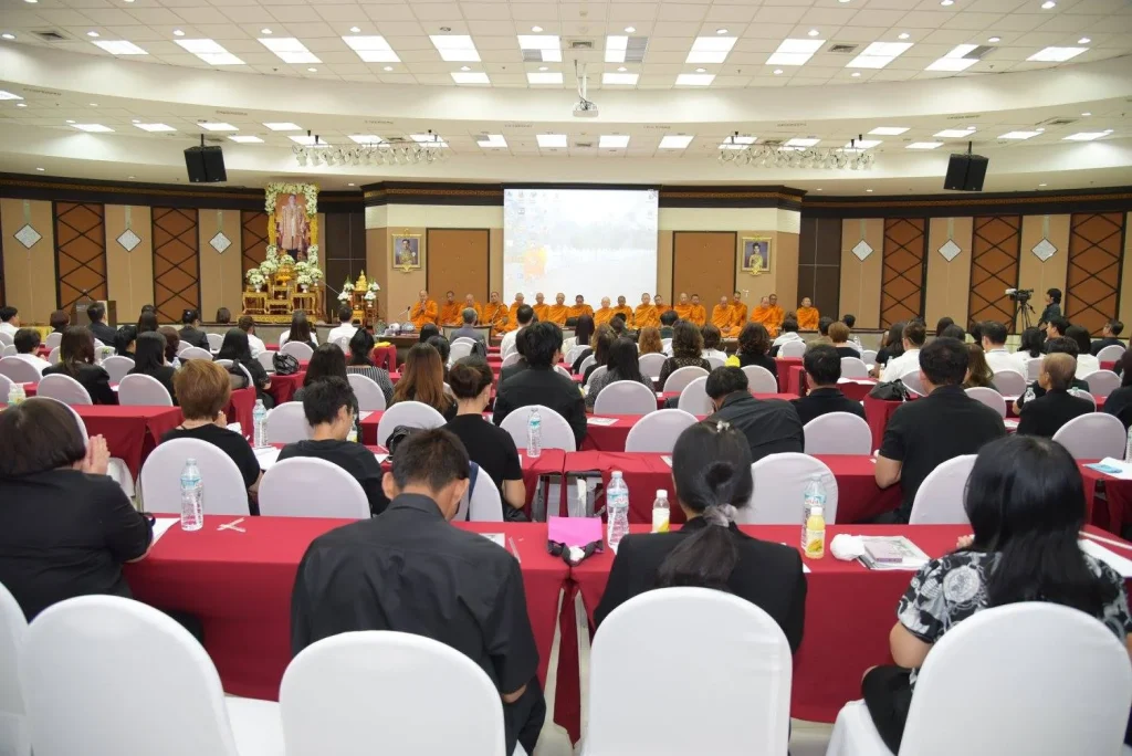 w4 1 พิธีสวดพระพุทธมนต์ เจริญสมาธิจิตภาวนา