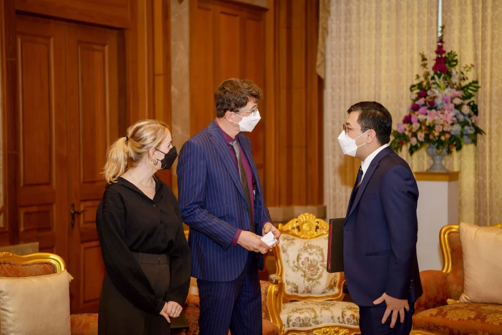 z4 scaled ผู้แทนจาก Campus France สถานเอกอัครราชทูตฝรั่งเศสประจำประเทศไทย เยือนสถาบัน