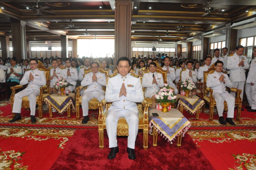 กฐินพระราชทาน ประจำปี 2558