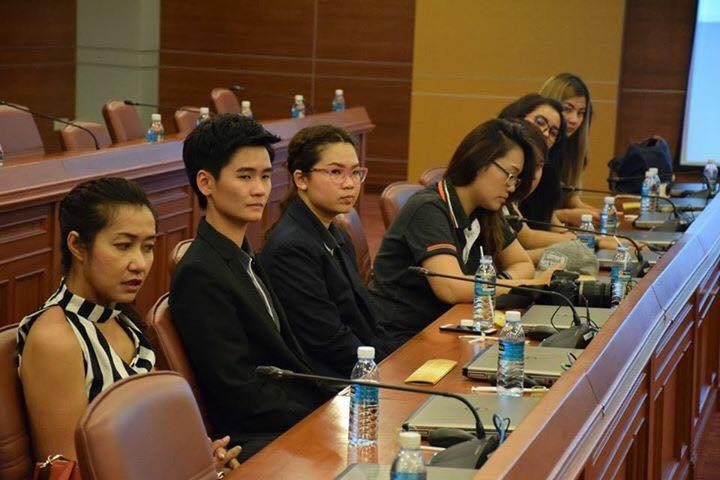 590715 03 11zon 11zon นักศึกษาปริญญาโท MBA ม.บูรพา เยี่ยมชม นิด้าโพล