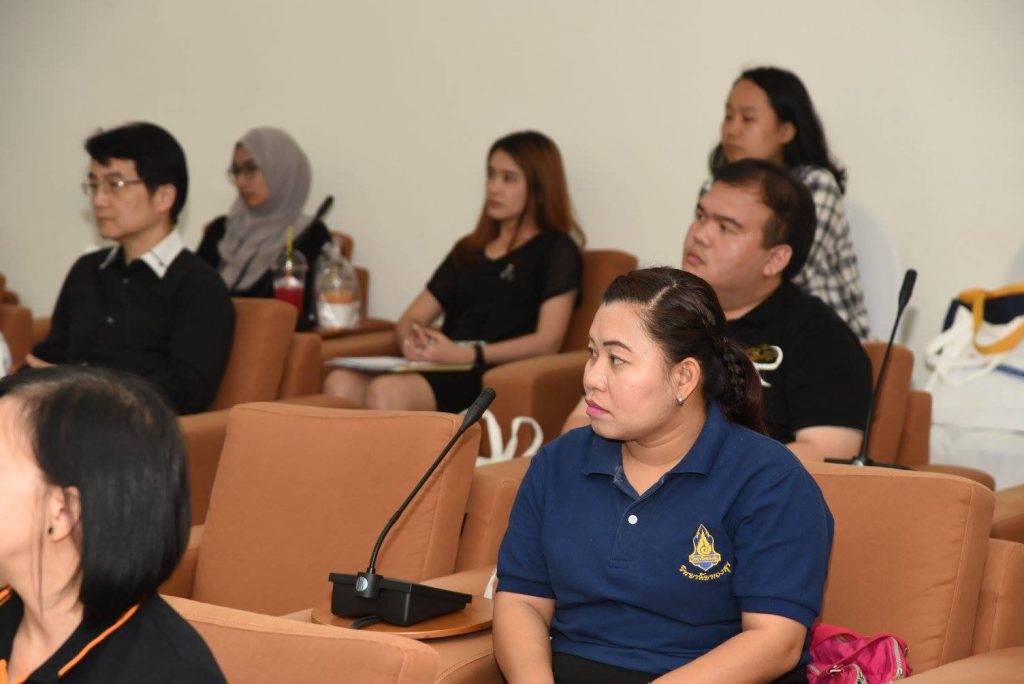 600309AcademicForum 03 11zon NIDA Academic Forum