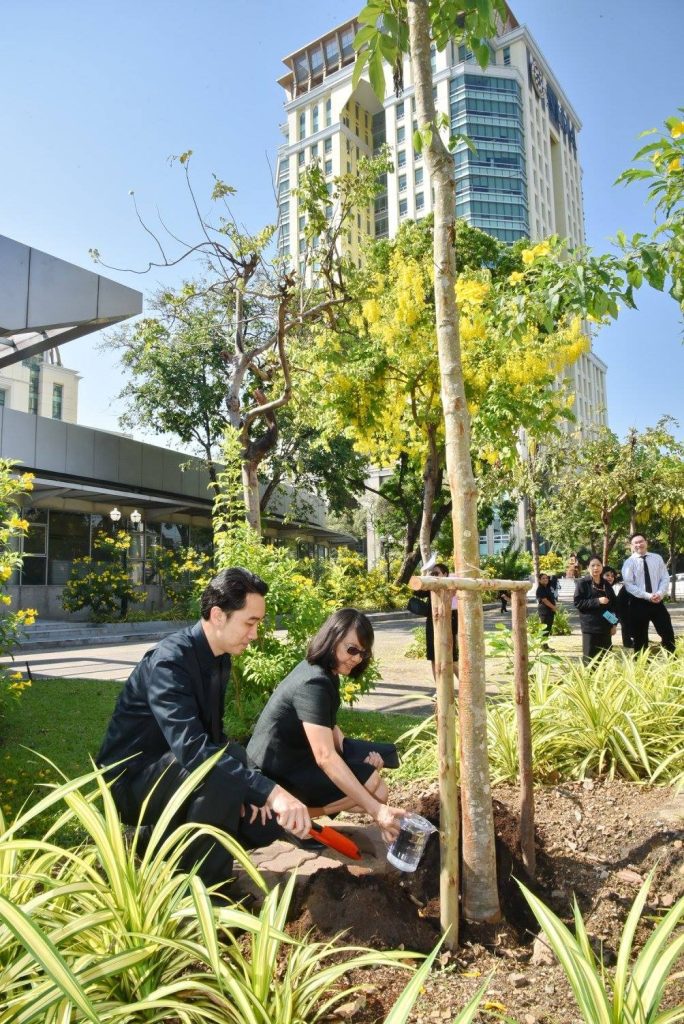 พิธีปลูกต้นราชพฤกษ์ จำนวน 89 ต้น