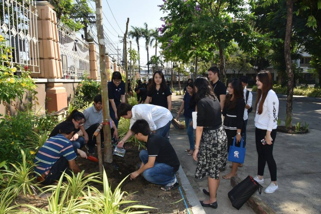 พิธีปลูกต้นราชพฤกษ์ จำนวน 89 ต้น