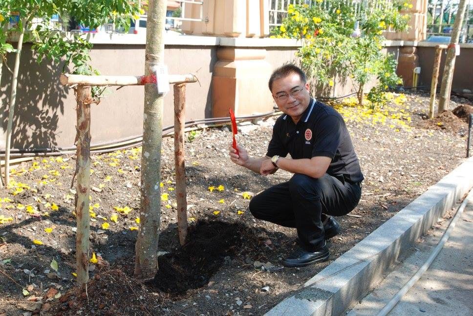 พิธีปลูกต้นราชพฤกษ์ จำนวน 89 ต้น