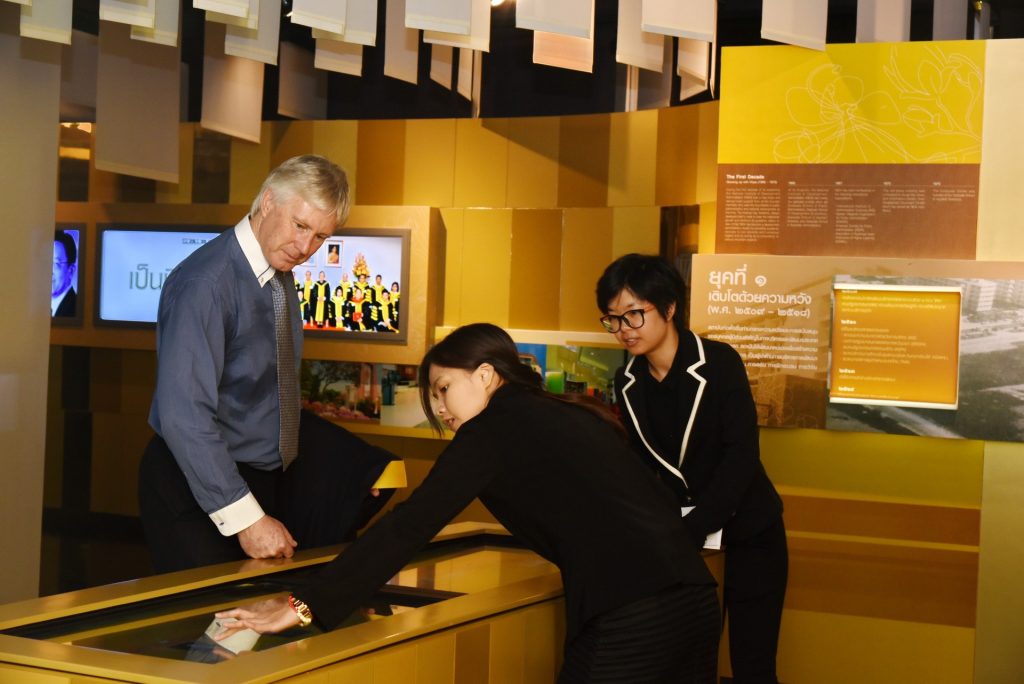 600523oia 14 14 11zon ตัวแทนจาก Victoria University of Wellington นิวซีแลนด์ เดินทางเยือนสถาบัน