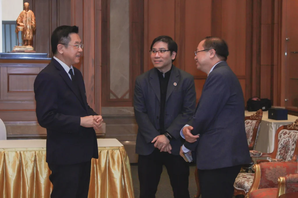 Hong Kong Polytechnic University เข้าเยี่ยมคารวะอธิการบดี