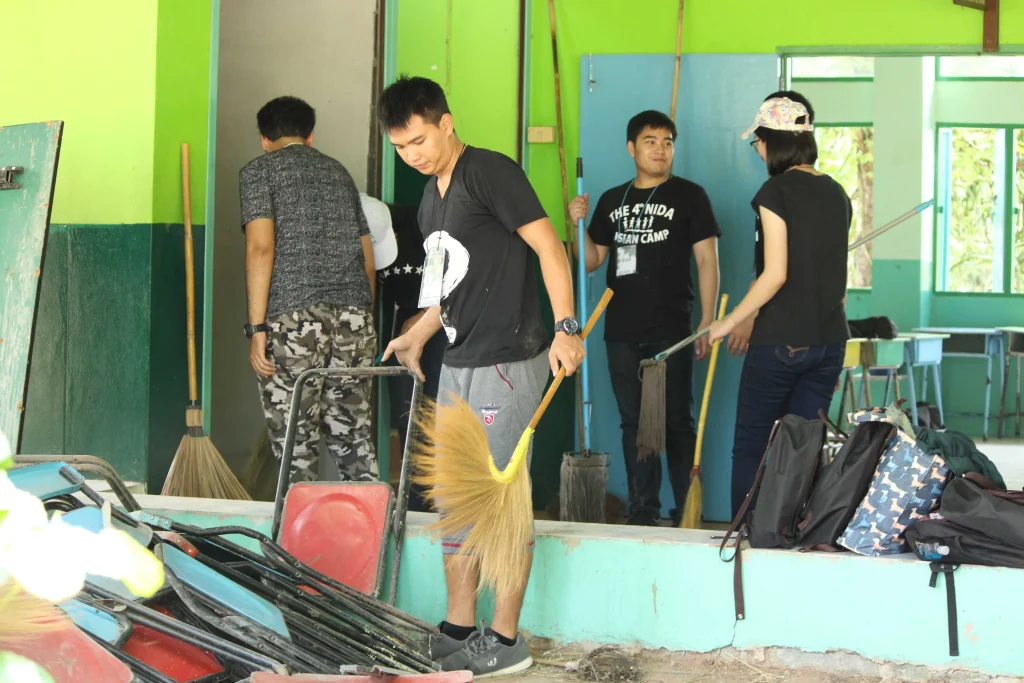 ค่ายนิด้าพัฒนาผู้นำ ครั้งที่ 4(ค่ายนิด้าพัฒนาผู้นำสู่อาเซียน)