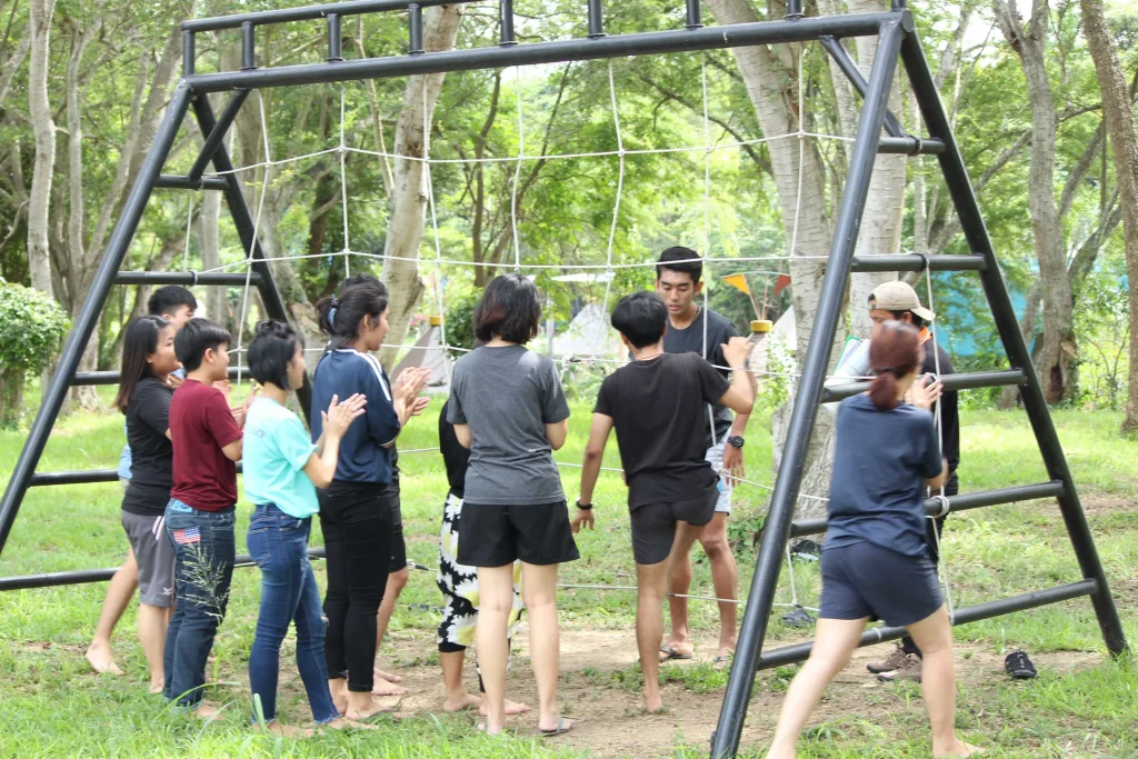 ค่ายนิด้าพัฒนาผู้นำ ครั้งที่ 4(ค่ายนิด้าพัฒนาผู้นำสู่อาเซียน)