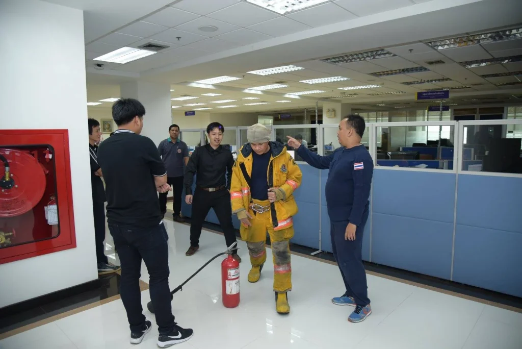 ฝึกซ้อมอพยพหนีไฟและแผ่นดินไหว ประจำปี 2560