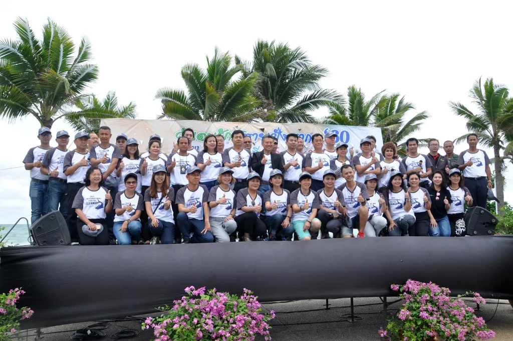 นิด้า ร่วมงานวันอนุรักษ์ชายฝั่งสากล ประจำปี 2560 จ.ระยอง