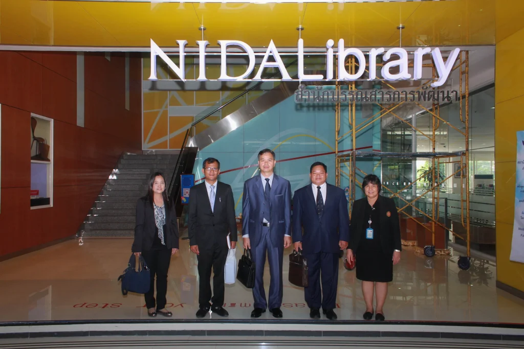 601010 03 scaled ผู้บริหาร RSA กัมพูชา เยือนสถาบัน