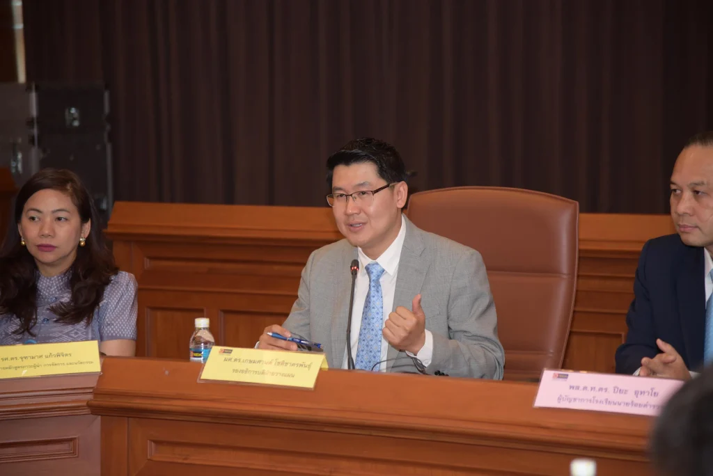 คณะผู้บริหารโรงเรียนนายร้อยตำรวจ ดูงานและเยี่ยมชมสถาบัน