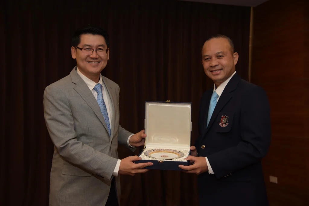 คณะผู้บริหารโรงเรียนนายร้อยตำรวจ ดูงานและเยี่ยมชมสถาบัน