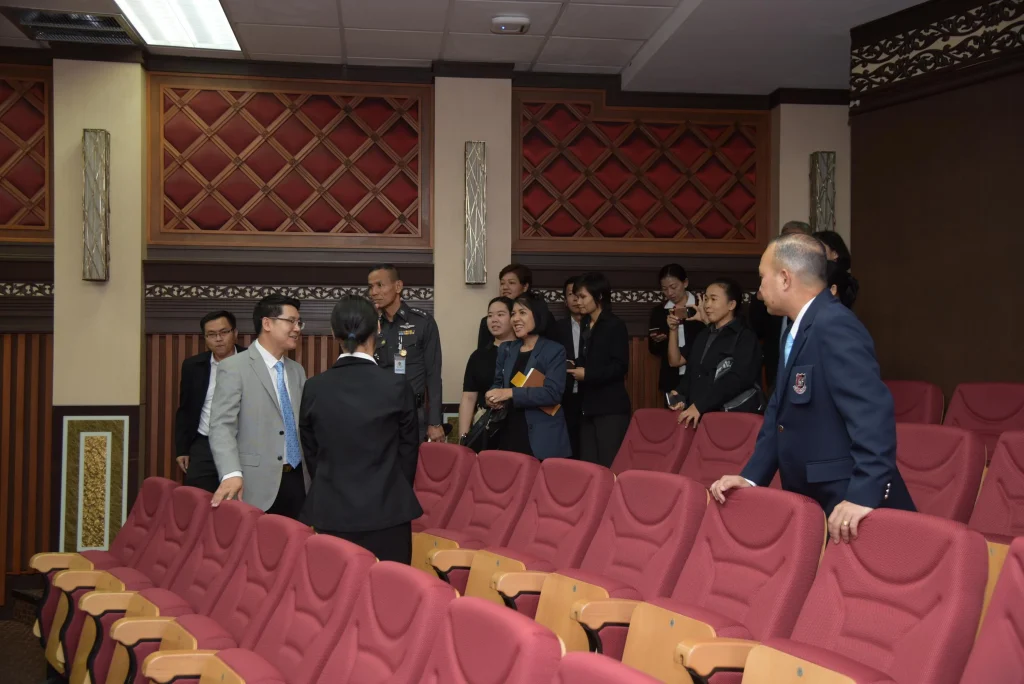 คณะผู้บริหารโรงเรียนนายร้อยตำรวจ ดูงานและเยี่ยมชมสถาบัน