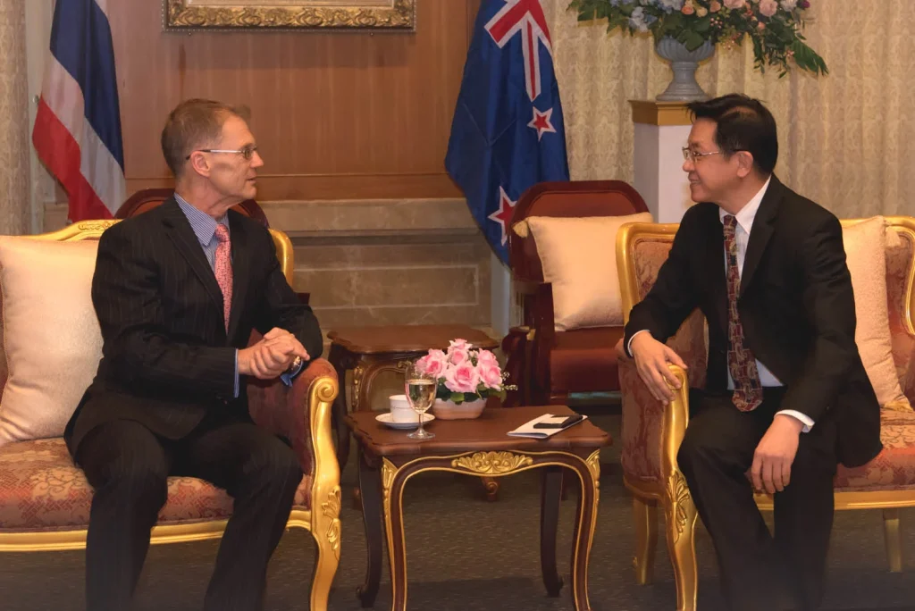 Auckland University of Technology เยือนสถาบัน