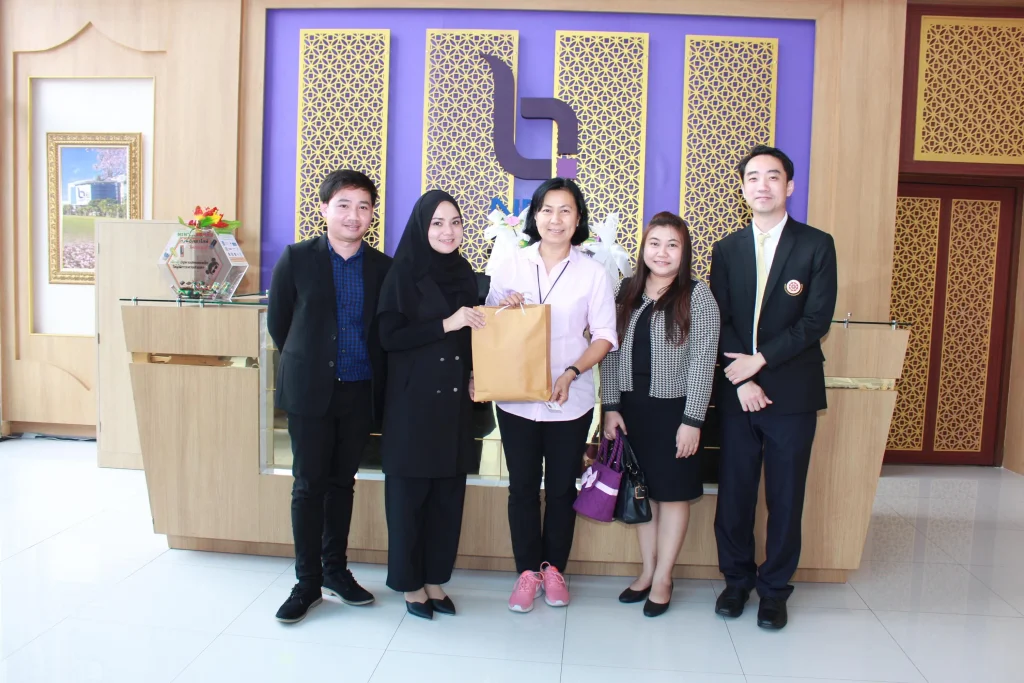 มอบกระเช้าสวัสดีปีใหม่ประจำปี 2561 แก่สื่อมวลชน