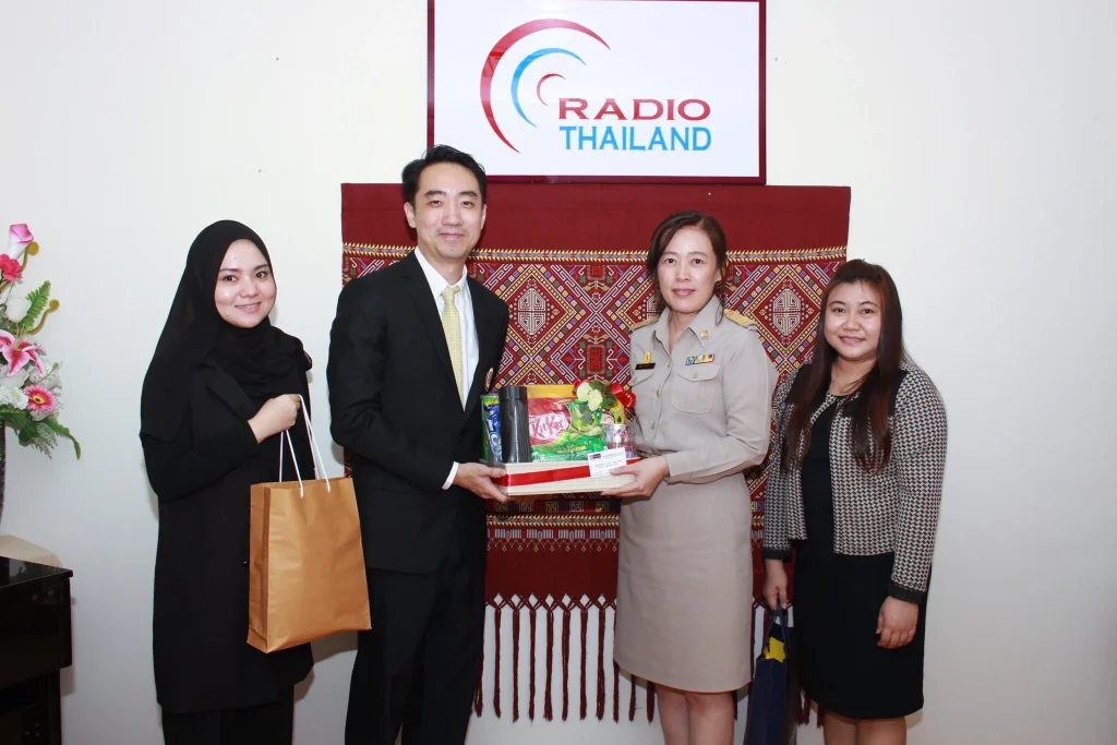 มอบกระเช้าสวัสดีปีใหม่ประจำปี 2561 แก่สื่อมวลชน