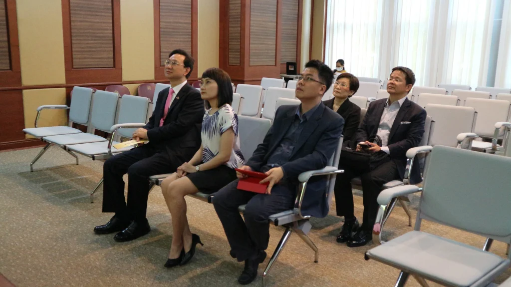 610220 11 scaled Taipei Economic & Cultural Office in Thailand เยือนสถาบัน